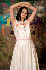 Load image into Gallery viewer, Elegant Off White Jumpsuit With Appliqué Handwork