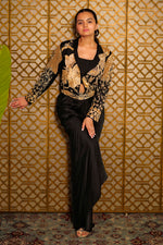 Load image into Gallery viewer, Black Crepe Dhoti Skirt With Gold Sequin Top And Inner
